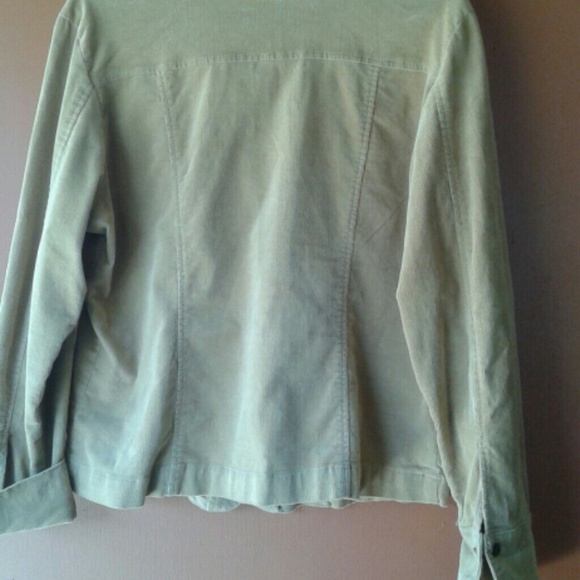 Golden - orange jacket., size Large. - Picture 3 of 4