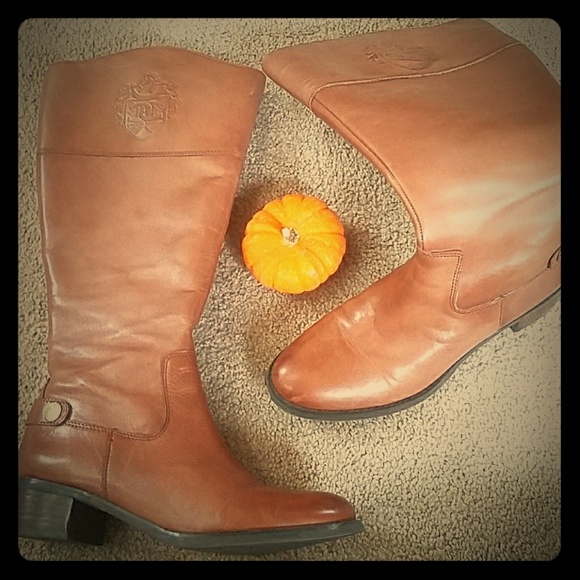 Etienne Aigner Shoes - Designer cognac boots