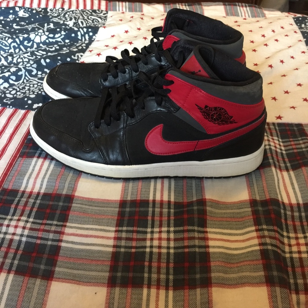 Jordan 1's
