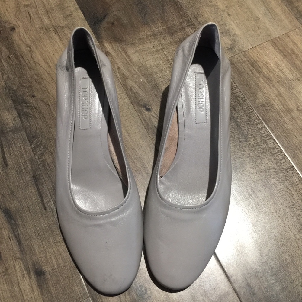 NWT gray TOPSHOP  2 inch heel dress shoe