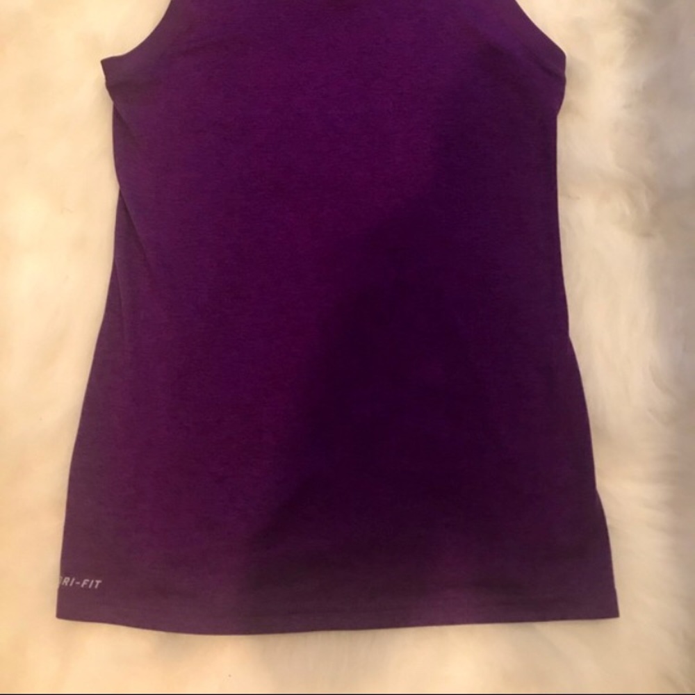 Nike Tank - Picture 2 of 2