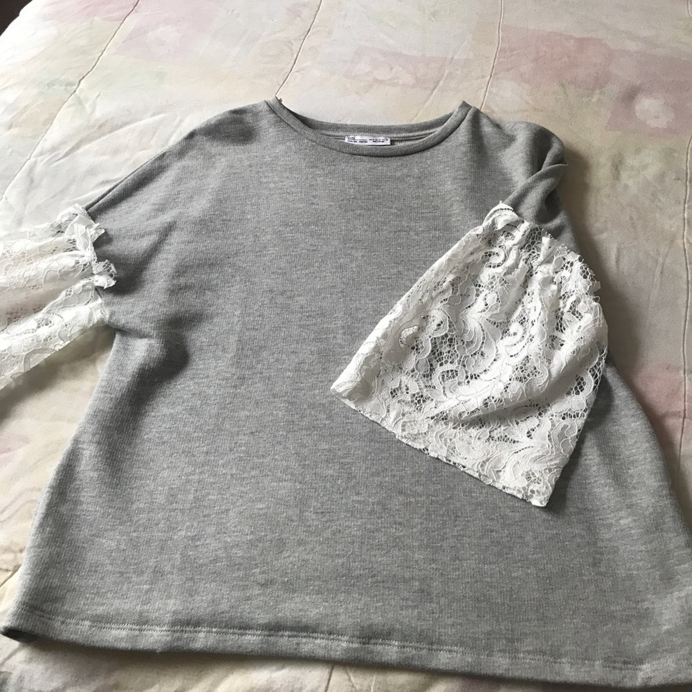 ZARA grey shirt with lace sleeves - Picture 3 of 3