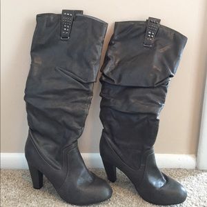 Gray heeled boots
