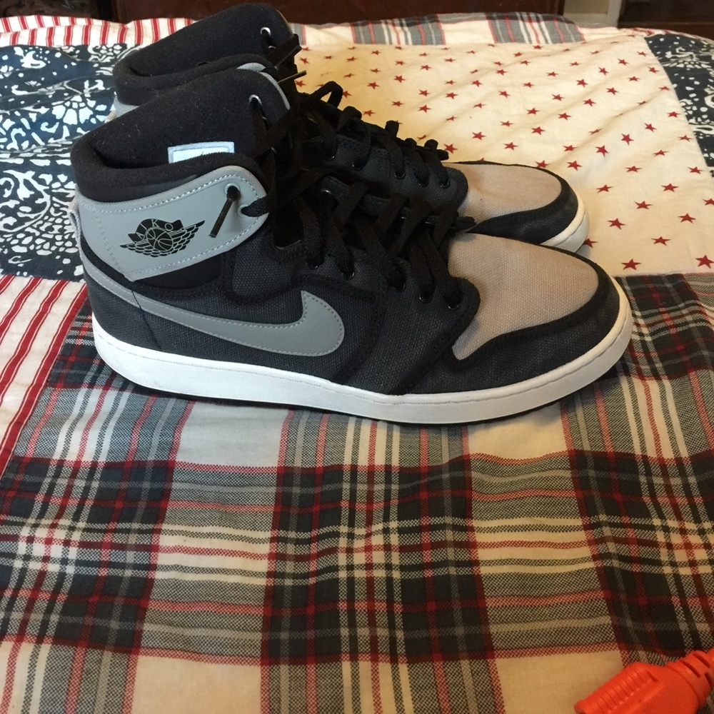 Jordan 1's