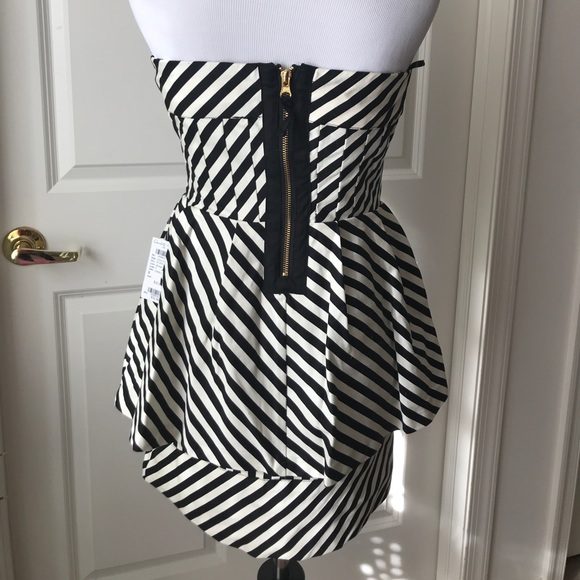 Dress - Picture 3 of 5