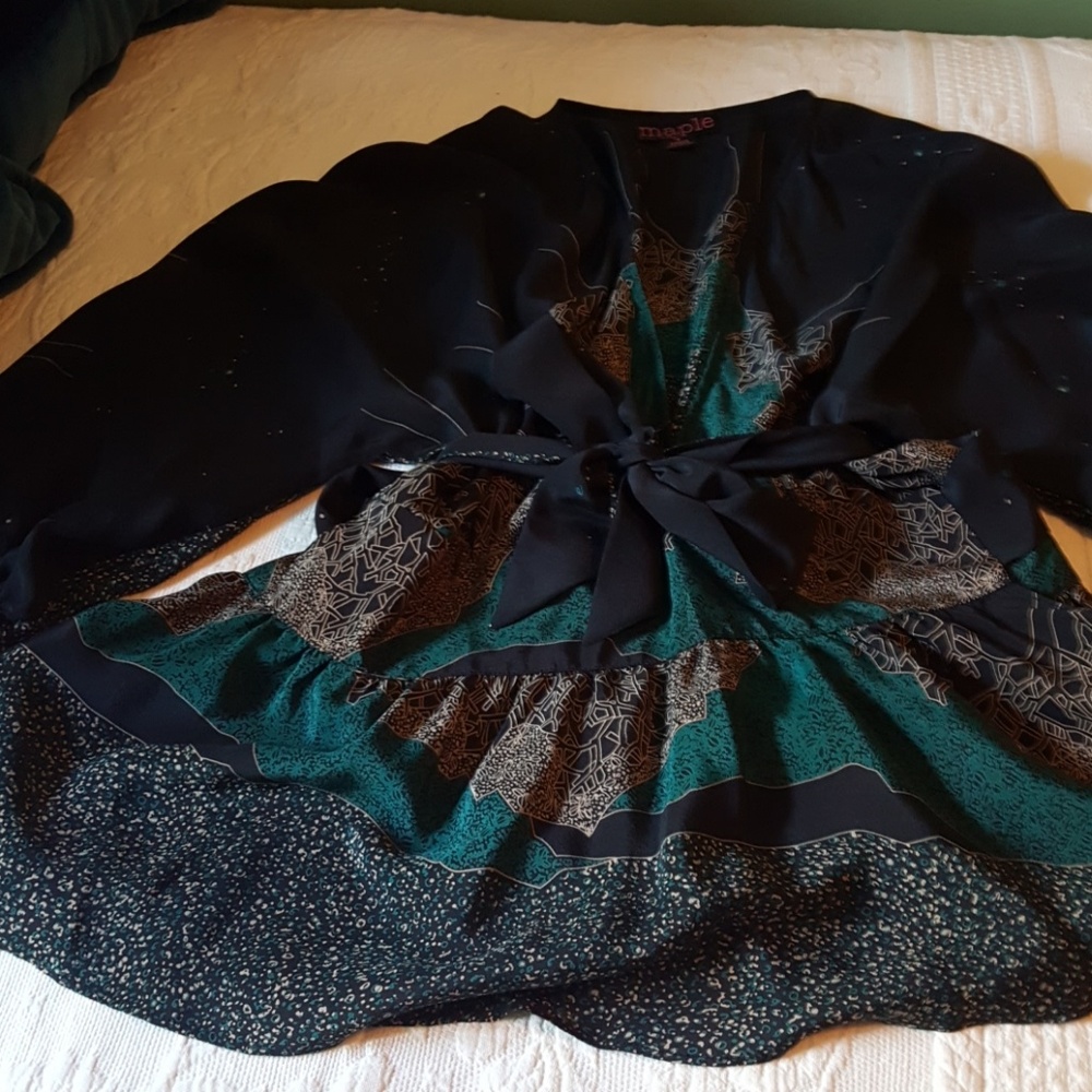 Silk  wrap top!!!
