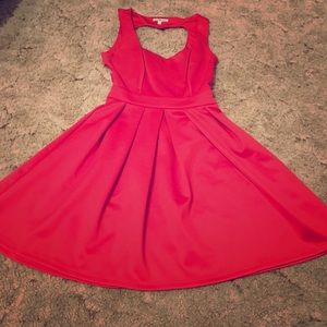 Heart back, Red Sleeveless Dress