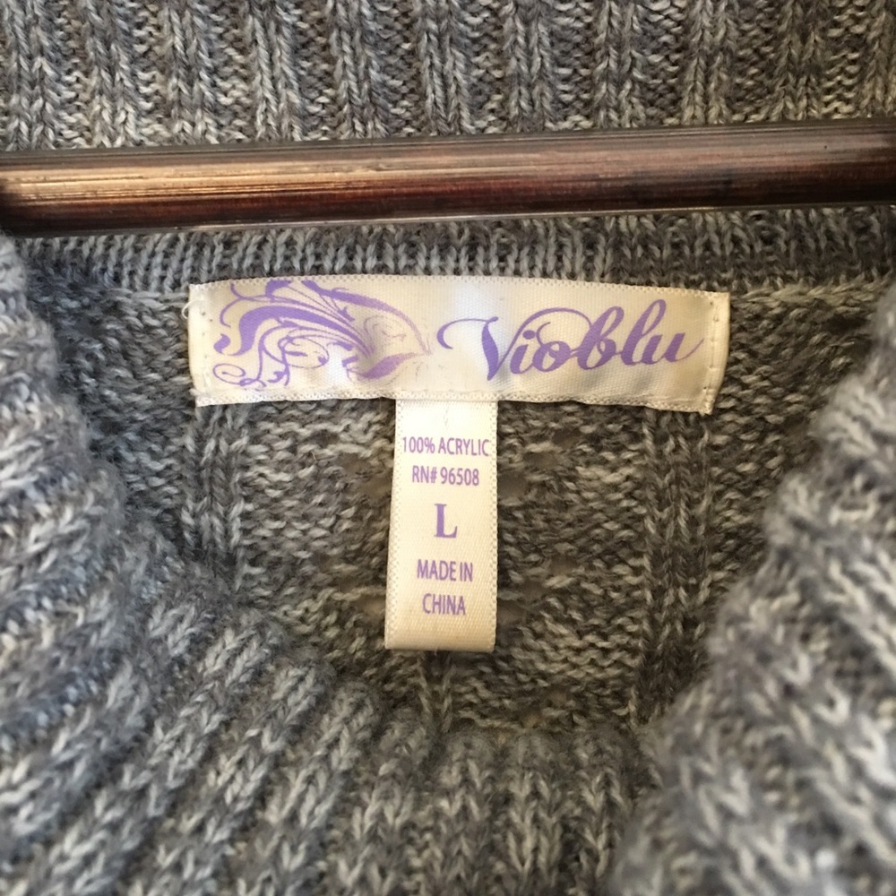 Vioblu Sweater - Picture 2 of 5