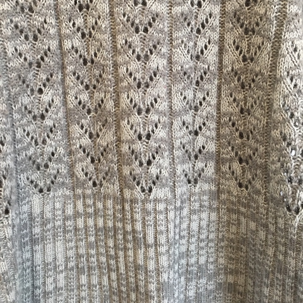 Vioblu Sweater - Picture 5 of 5