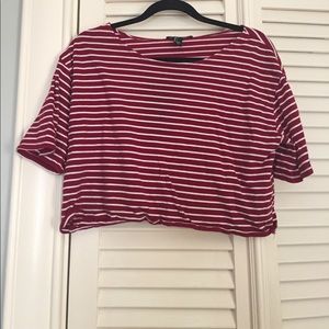 Forever 21 cropped Tshirt