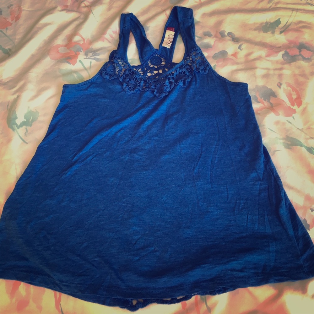 NWOT blue tank top