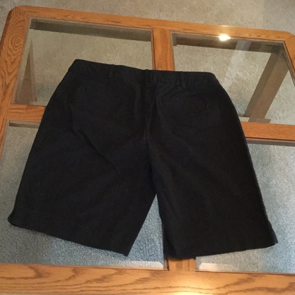 Studio Works Shorts - Picture 2 of 4