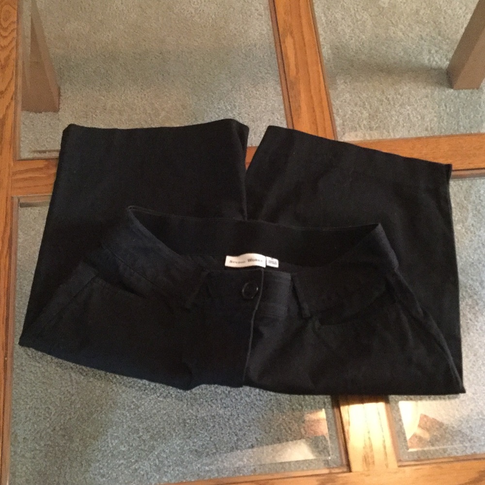 Studio Works Shorts - Picture 4 of 4