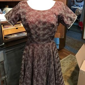 Stunningly Beautiful Vintage 50’s Dress