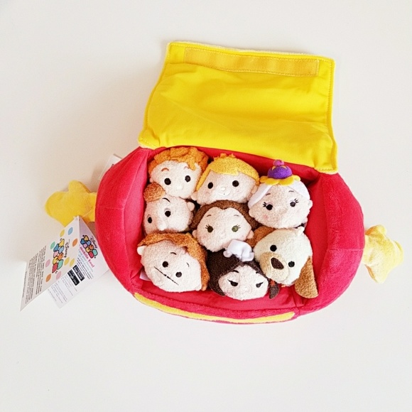 Disney Tsum Tsum 
Beauty & The Beast Bag Set 8pcs - Picture 1 of 4