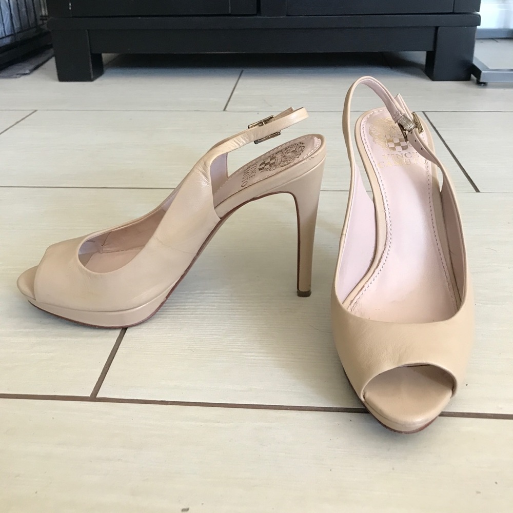 Vince Camuto Vo-Yana slingback heels