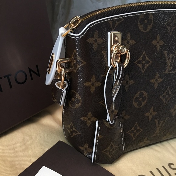 Louis Vuitton Fetish Lockit Bracelet Cuff Clutch - Picture 3 of 8