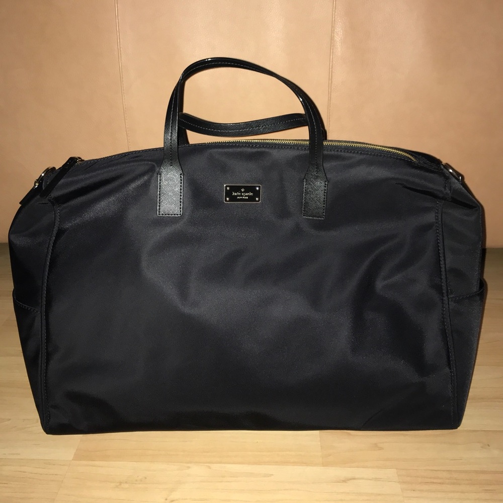 HP✨Kate Spade Filipa Black Avenue Black Travel Bag