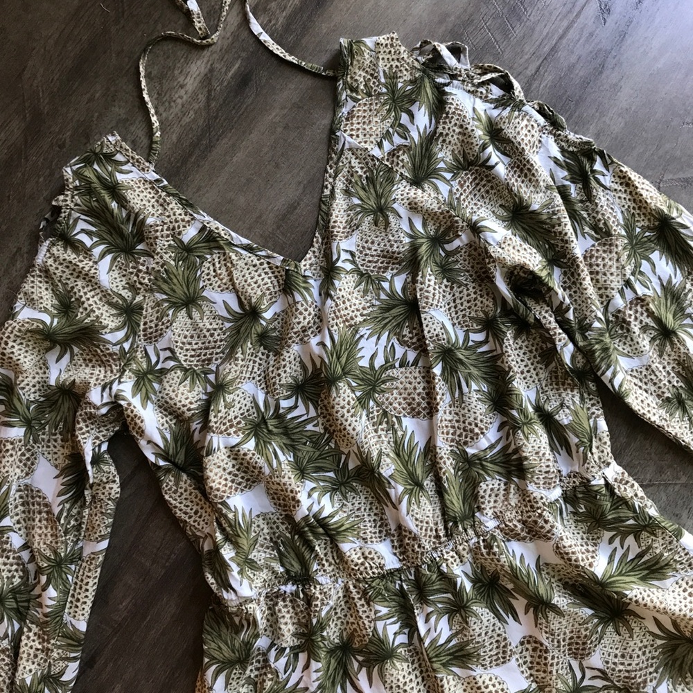 🍍NEW Pineapple Romper!! 🍍