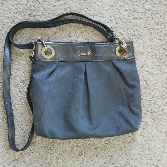 Coach Handbags - Coach purse