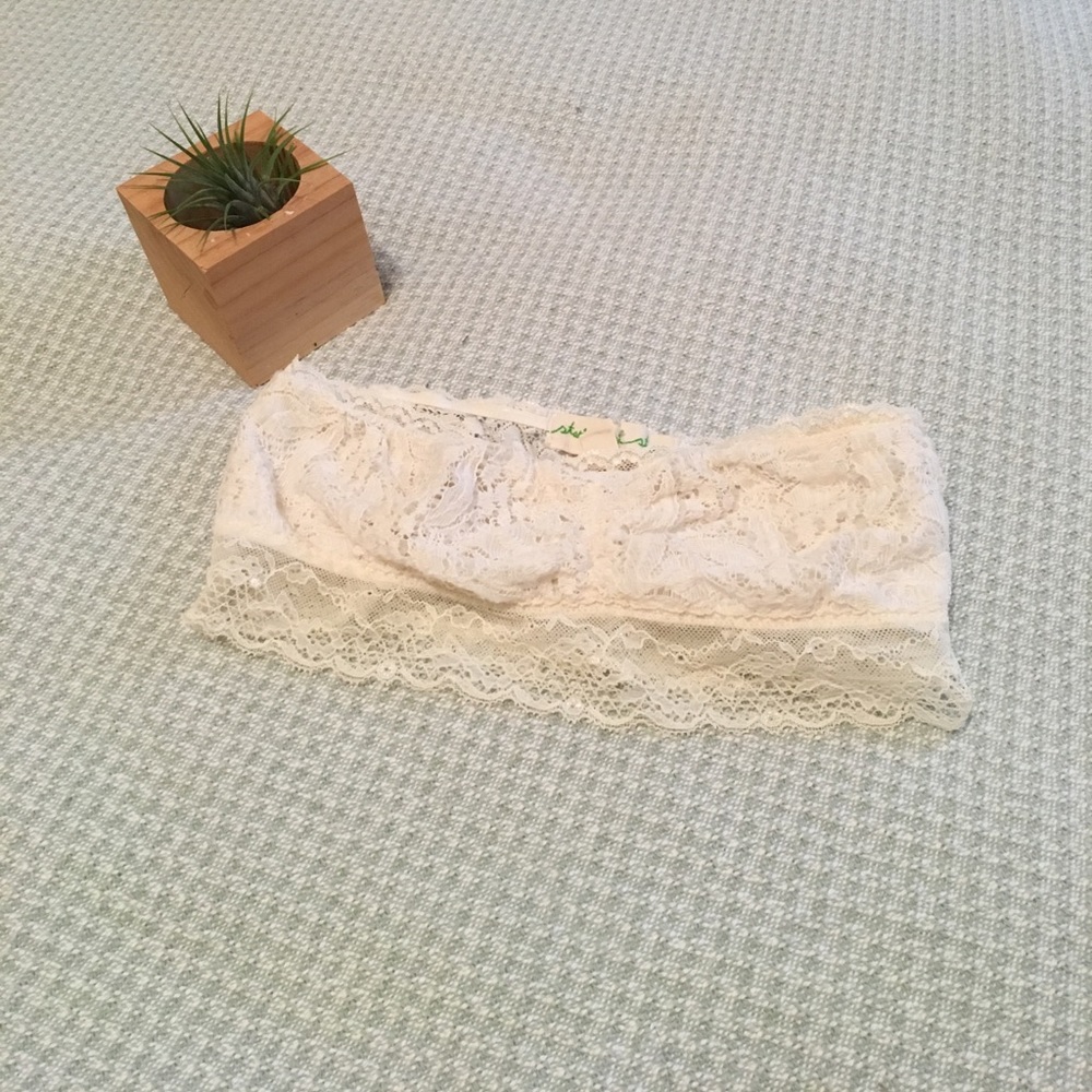 Lace bandeau. Size small.
