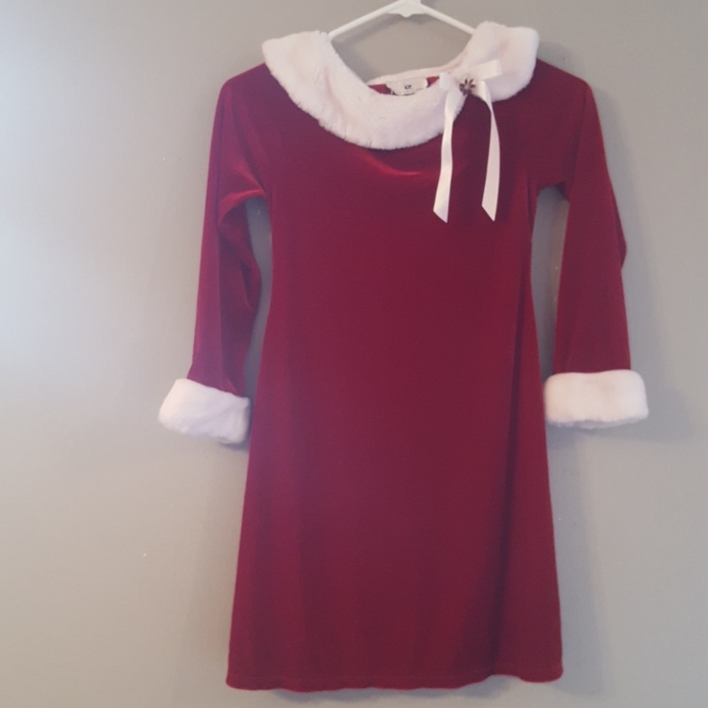 Nwot Girls Christmas Dress Size 10 red velvet
