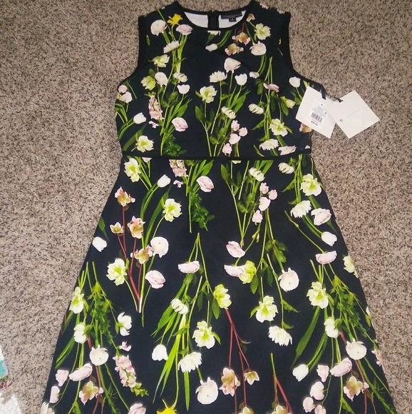 Victoria Beckham for Target Dresses & Skirts - Victoria Beckham Floral Dress
