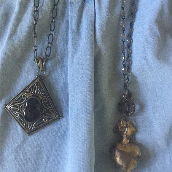 Vintage Style Necklaces - bundle of two - Picture 2 of 6