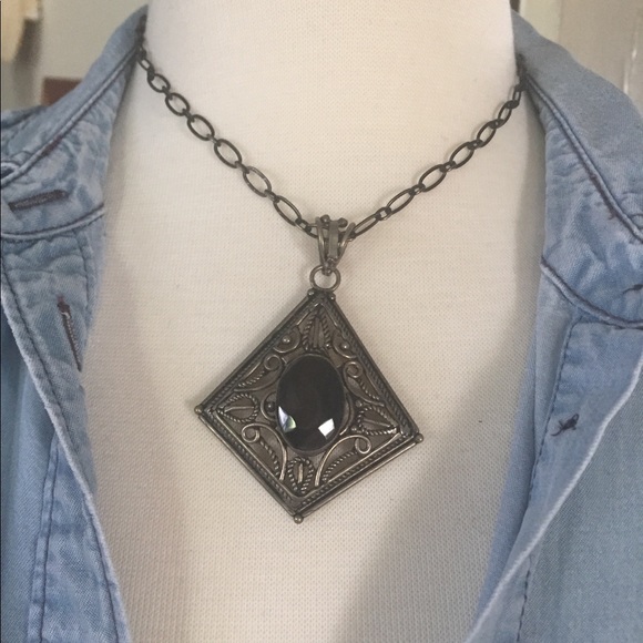 Vintage Style Necklaces - bundle of two - Picture 6 of 6