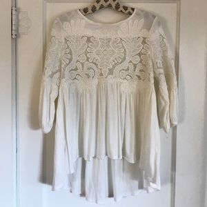 White blouse by Deletta