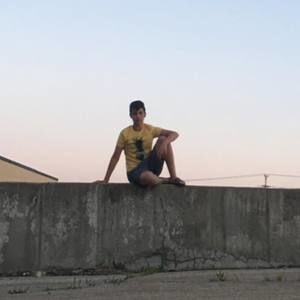 Meet your Posher, Daniel