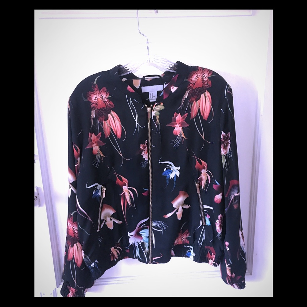 Women’s floral bomber style jacket - 12