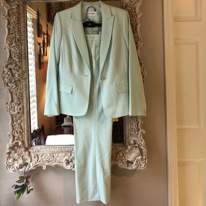 Calvin Klein two piece mint green suit NEW