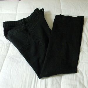 Highwaisted straight legged cropped jeans