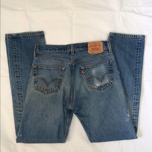 Levis 31 x 33 501 button fly