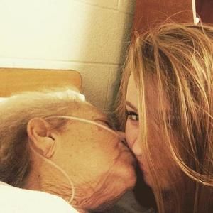 Meet your Posher, Alease