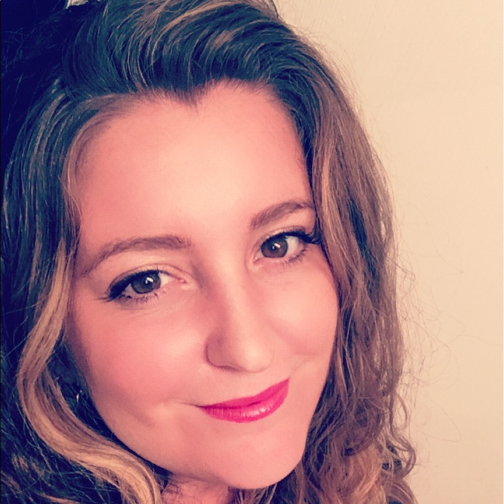 Meet your Posher, Ali