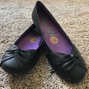 Blowfish black flats