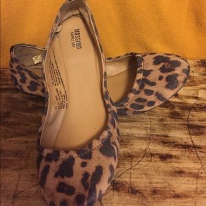 Leopard print flats