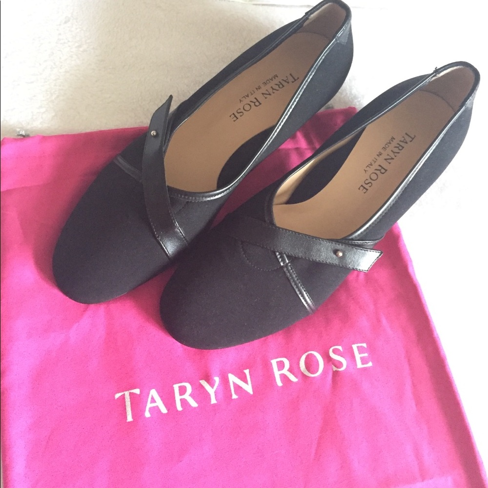 💖 NWOT!  Exquisite Taryn Rose Pumps