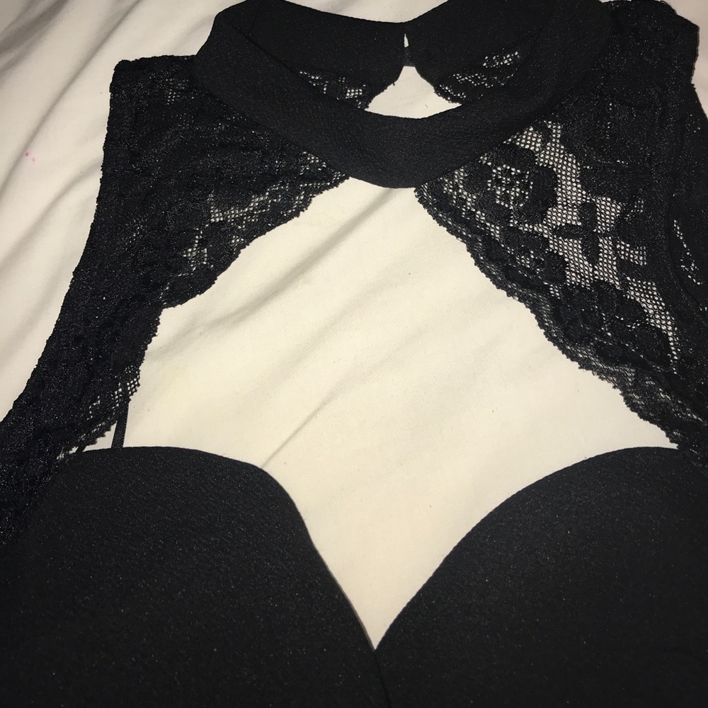 I’m selling this forever21 romper.