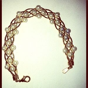 BOGOF Vintage Pearl Bracelet