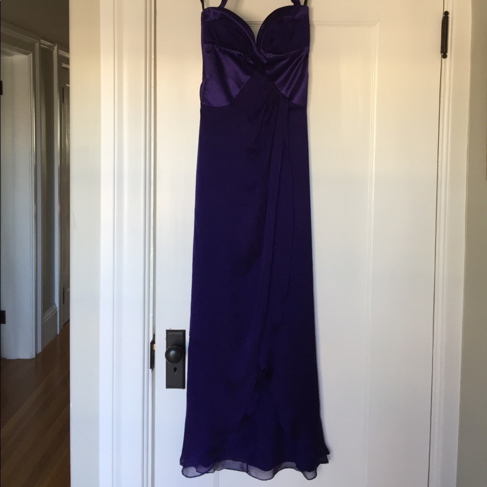 💃🏻 Bebe Full length halter purple silk gown Sz 2