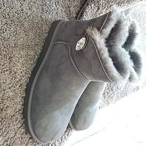 Ugg bailey bling boot