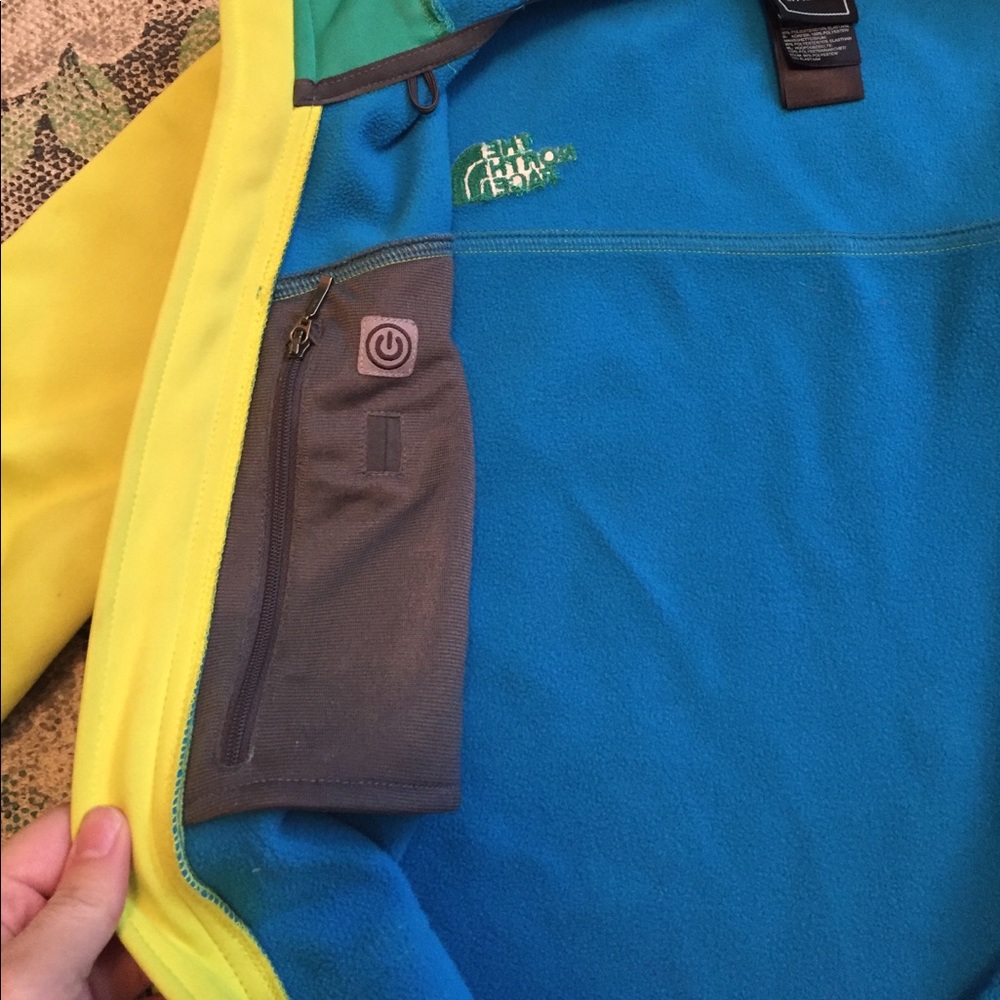 North Face Hooded Softshell & Fleece Jacket - Picture 2 of 8