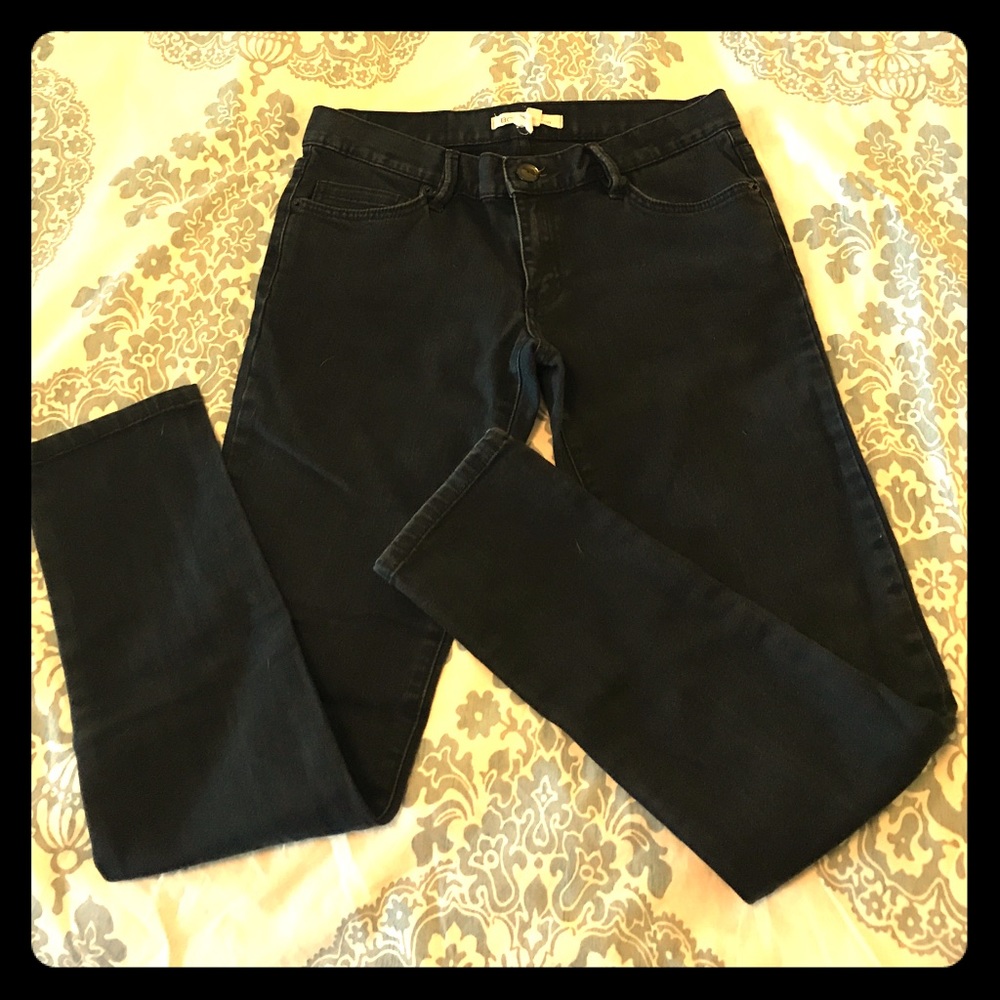 Black Skinny jeans