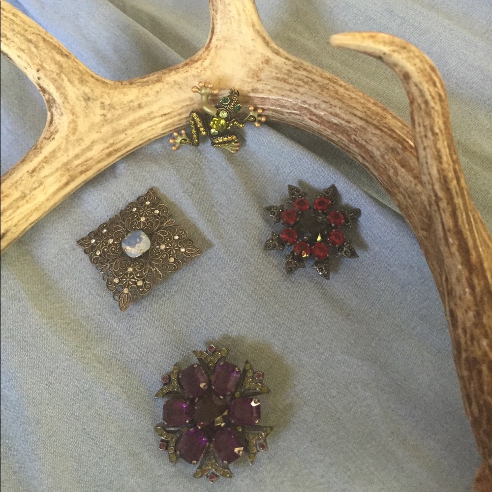 Vintage Inspired Brooches - bundle of 4