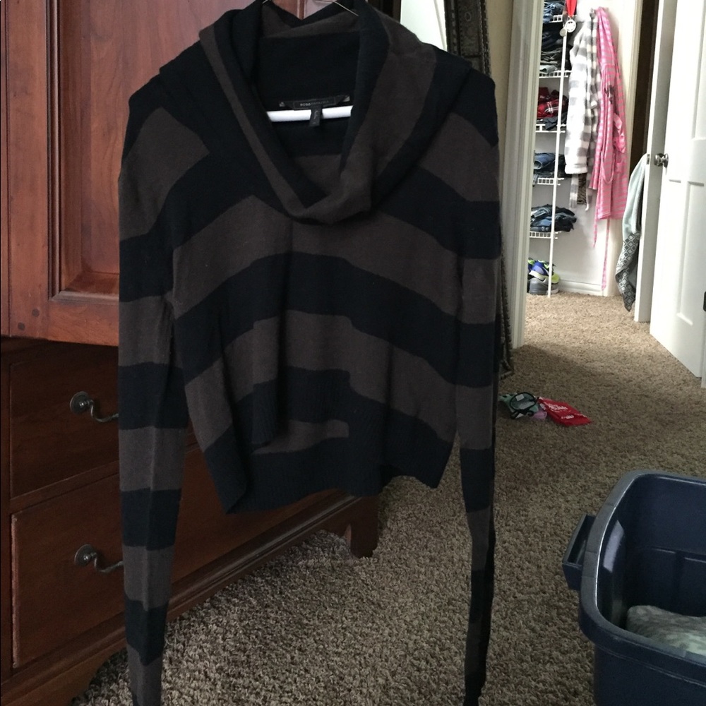 BCBG sweater