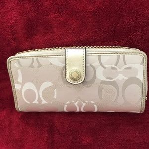Coach wallet