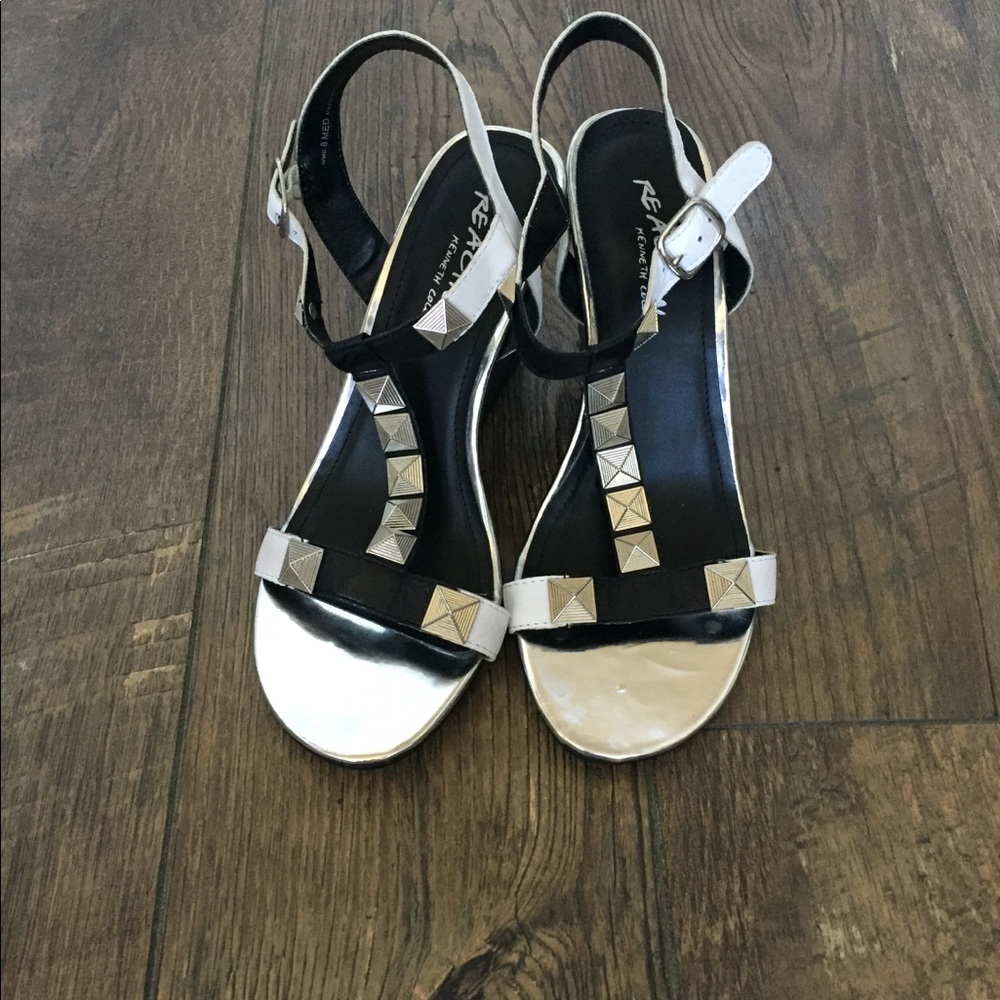 Kenneth Cole sandals